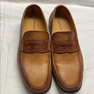 Magnanni loafers. 100% Authentic.
